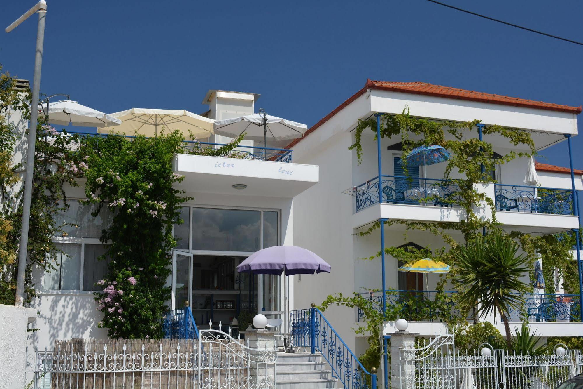 Victor Eleni Hotel Hanioti Exterior photo